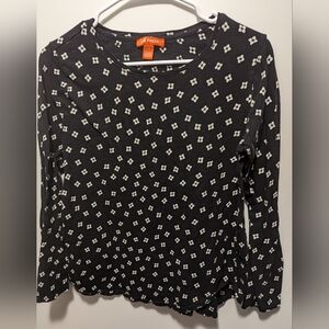 Ladies long sleeve tee